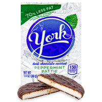 York Peppermint Pattie 39 g Opened, york peppermint patty, york patty, peppermint patty, mint dark chocolate, dark chocolate, mint chocolate